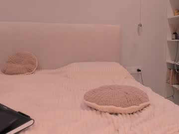 girl
        succuba_ cam image #3934728