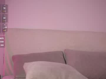 girl
        honeyyykate cam image #5131804