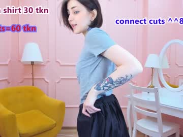 girl
        gabriel_cutie cam image #1380871