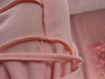 girl
        heey_iveta cam image #5334652