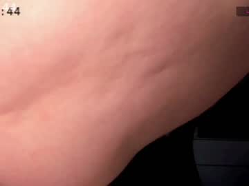 girl
        _witch__ cam image #3254271