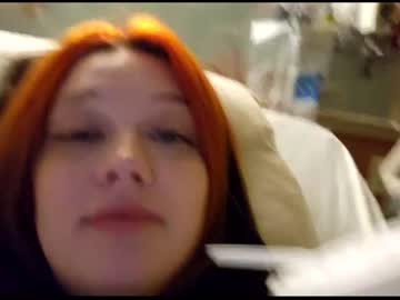 girl
        texaspregogrllll cam image #102785