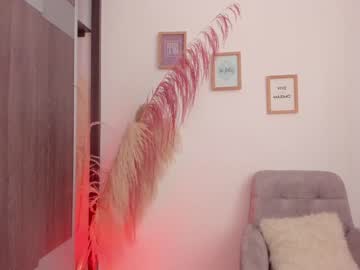 girl
        abby_rosse_ cam image #1411727