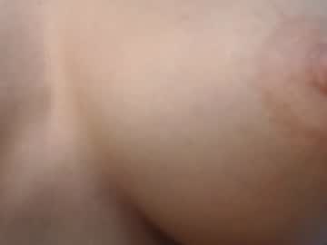 girl
        motorboat_me cam image #625484