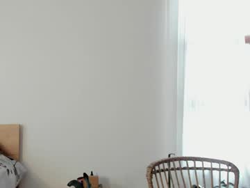 girl
        grettabenett_ cam image #5412653