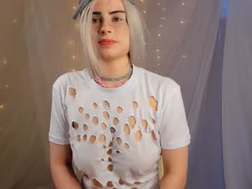 girl
        peggy_blonde cam image #4467436