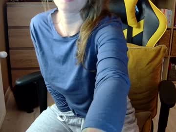 girl
        erotic_vibe cam image #5771819