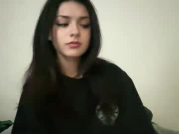 girl
        samantha1282 cam image #2138056