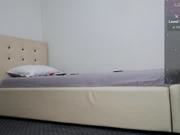 girl
        carmela_fox cam image #3427079