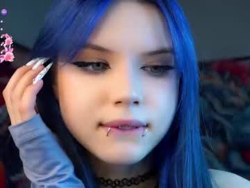 girl
        merciabawden cam image #6686759