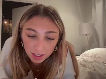 girl
        allystewart cam image #5128387