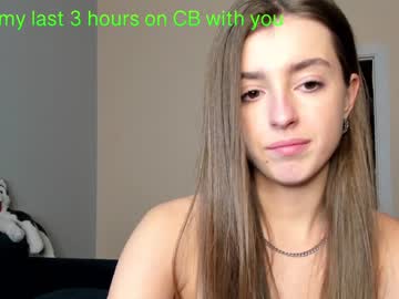 girl
        coy_amina_ cam image #786012