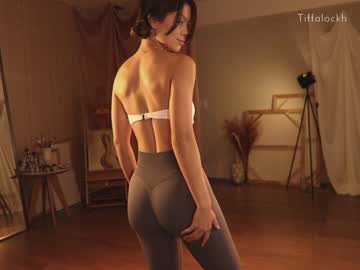 girl
        tifalock_ cam image #1088414