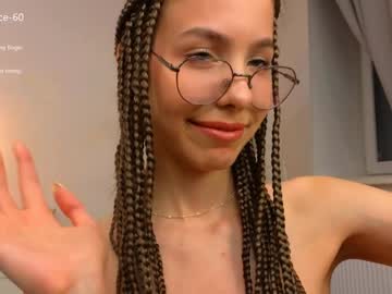 girl
        wanda_robinson cam image #4392753