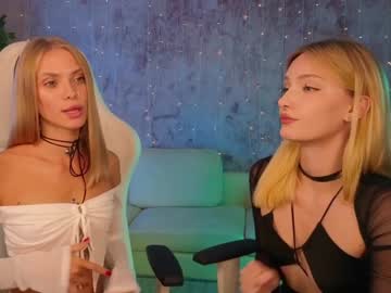 couple Cam Girls Masturbating With Dildos On Chaturbate with dream_show_054