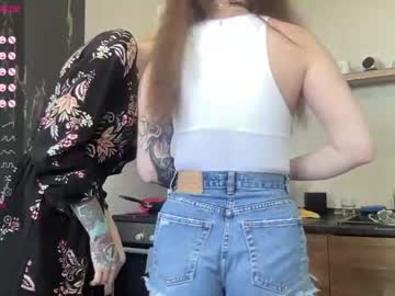 couple
        redcutevi cam image #1279394