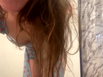 girl
        ranee7 cam image #6402495