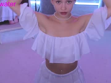 girl
        bless_sheila cam image #2344866
