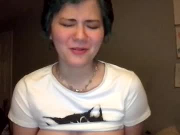 girl
        ghostkitti cam image #6686363