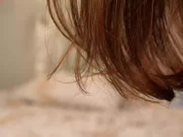 girl
        ronny_ponny cam image #5647506