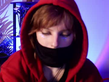 girl
        sisypheanlove cam image #773537