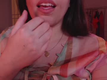 girl
        mila_ cam image #2967049