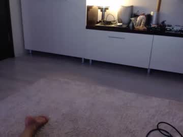girl
        perv_mee cam image #1564240