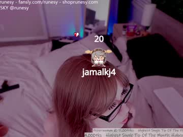 girl
        runesy cam image #6923488