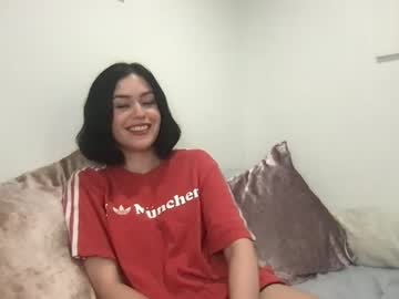 girl
        littlesugarpea cam image #2318491