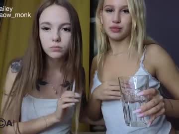 girl
        hailey_would cam image #2059182
