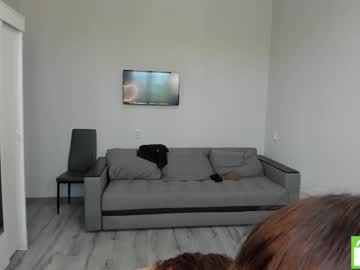 girl
        reilbell cam image #1446410