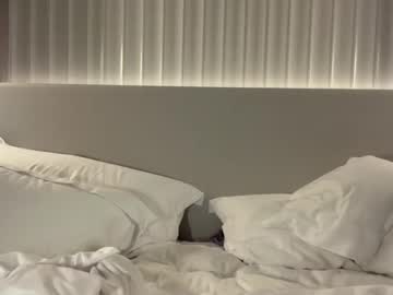 girl
        emillyyyx cam image #6498351