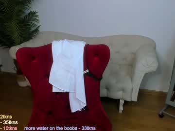 girl
        lexa_coy cam image #1772100