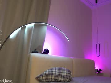girl
        kalisa_pearl cam image #4384420