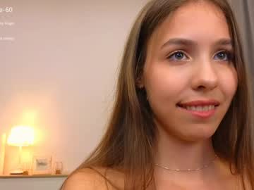 girl
        wanda_robinson cam image #4859679
