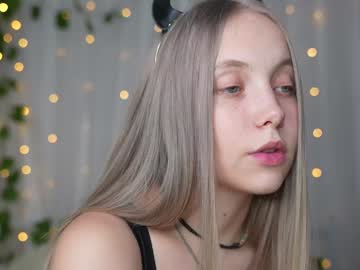 girl
        appr0ved cam image #5345604