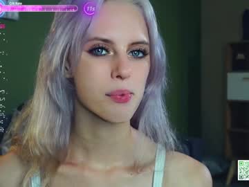 girl
        audreycarvin cam image #4579649