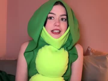 girl
        littlesugarpea cam image #5844619