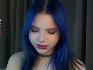 girl
        merciabawden cam image #6796001