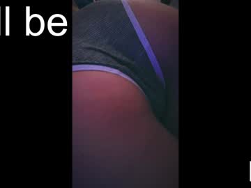 girl
        audreycarvin cam image #5059362