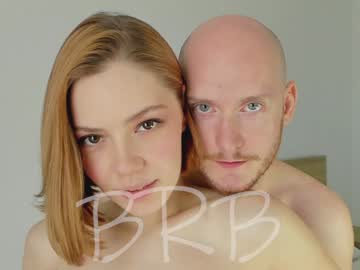 couple
        maypeach cam image #5401305