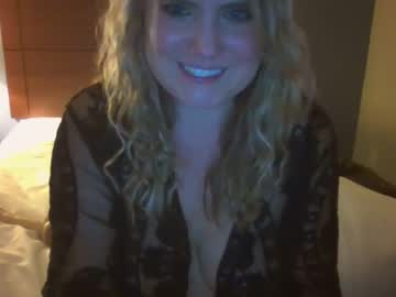 girl Cam Girls Masturbating With Dildos On Chaturbate with midnightqueen01