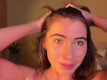 girl
        helensheaven cam image #6116061