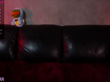 girl
        awondrr cam image #21936