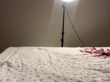 girl
        endlessmia cam image #6118457