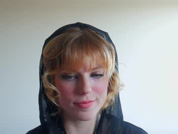 girl
        sisypheanlove cam image #1517774