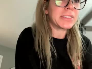 girl
        texas_blonde cam image #2314854