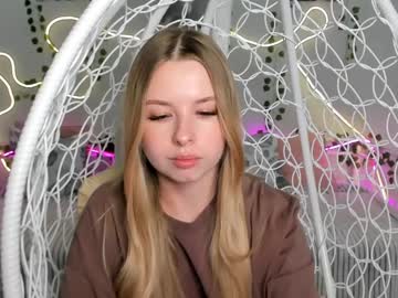 girl Cam Girls Masturbating With Dildos On Chaturbate with melissa_sshy