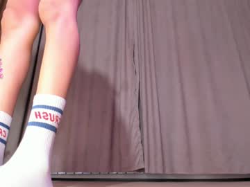 girl
        hi_miki cam image #6864043