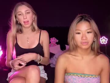 girl Cam Girls Masturbating With Dildos On Chaturbate with vanessaluvv